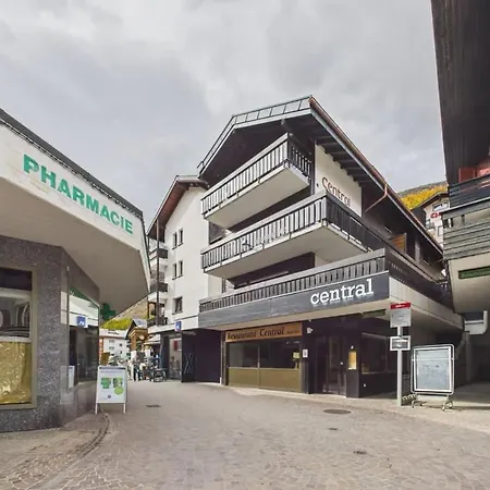 Апартаменти For 6 The Heart Of Зас-Фе