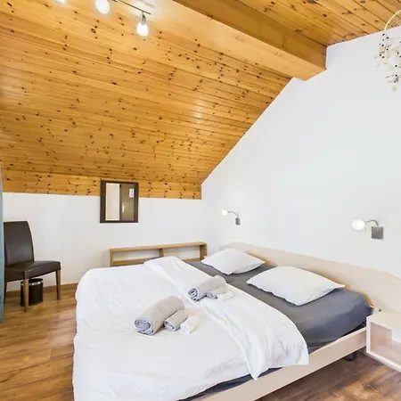 Appartement For 6 The Heart Of